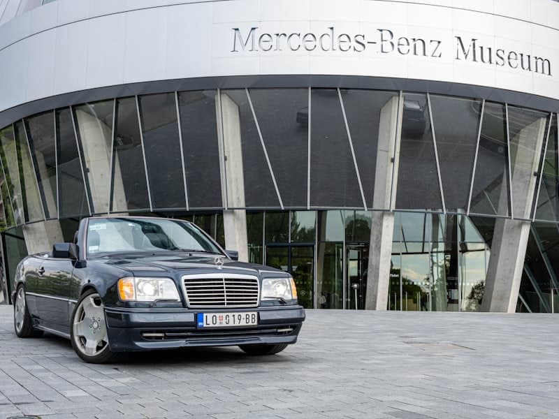 Mercedes V-Class